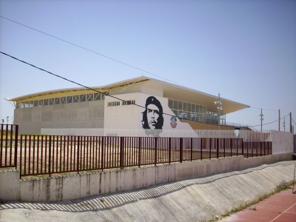 One stop on the BirthWrong trip was Marinaleda, a social-democratic town in Sevilla. The building used as a town hall (pictured) has a portrait of Che Guevara. | Supplied by NACLE2 [CC0], via Wikimedia Commons